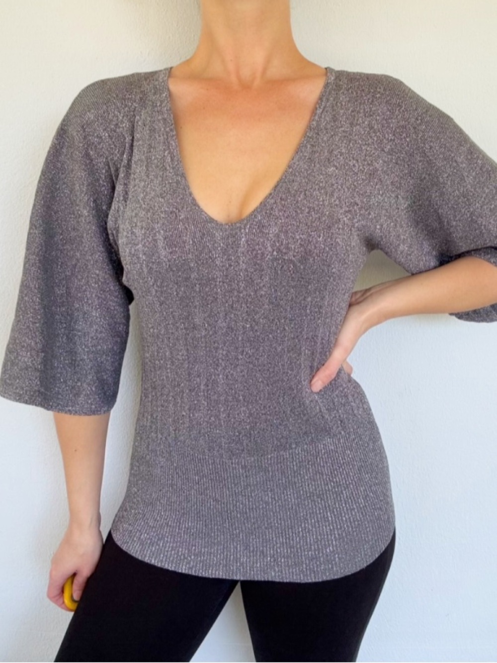 Cable & Gauge silk metallic silver glitter v-neck wide sleeve sweater medium